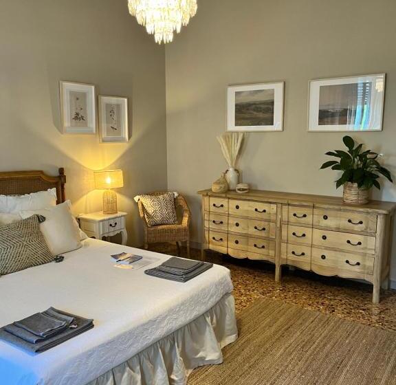 اتاق استاندارد با چشم‌انداز باغ, Villa House And Garden B&b