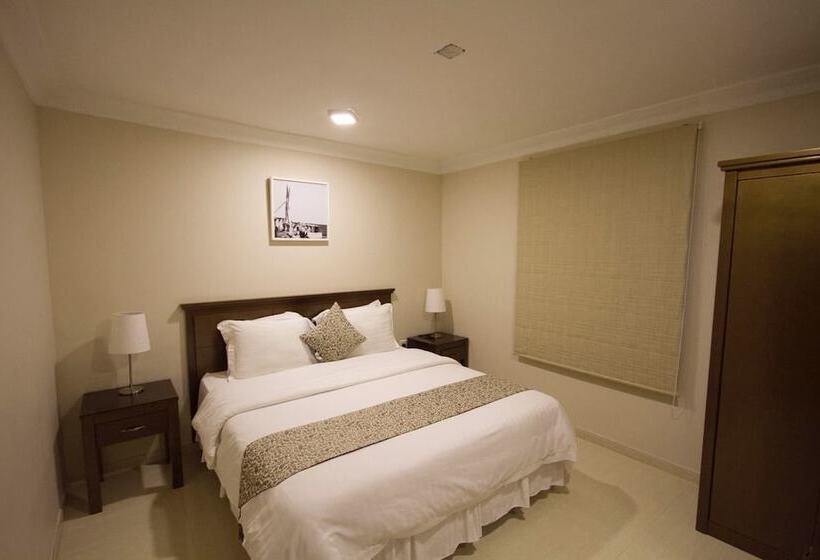 Апартаменты 2 Спальни, Plaza Home