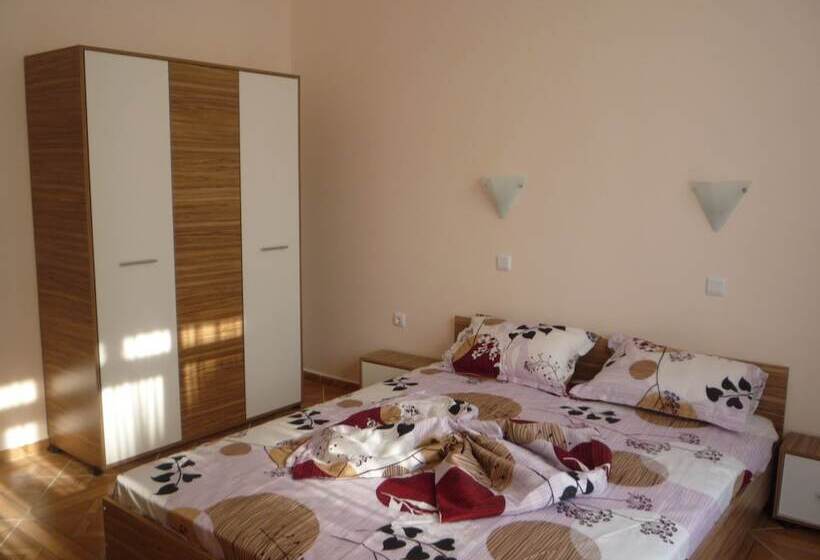 Апартаменты 1 Спальня, Saint Elena Apartcomplex