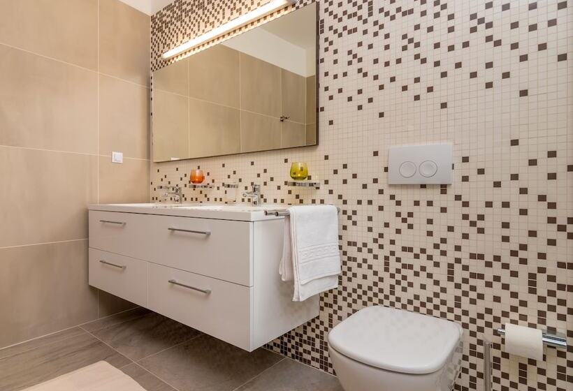 آپارتمان لوکس 1 خوابه, Casa Nicolae Luxury Suites