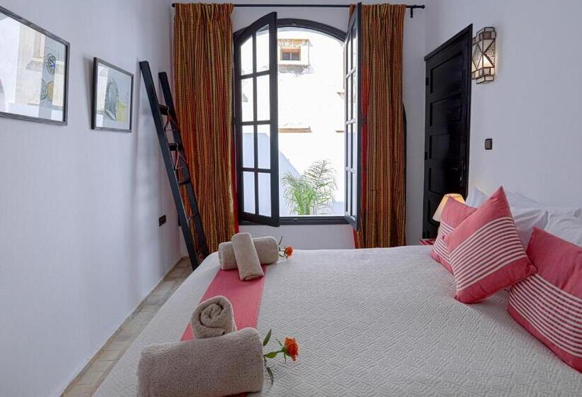 Номер Стандарт, Riad Dar Awil