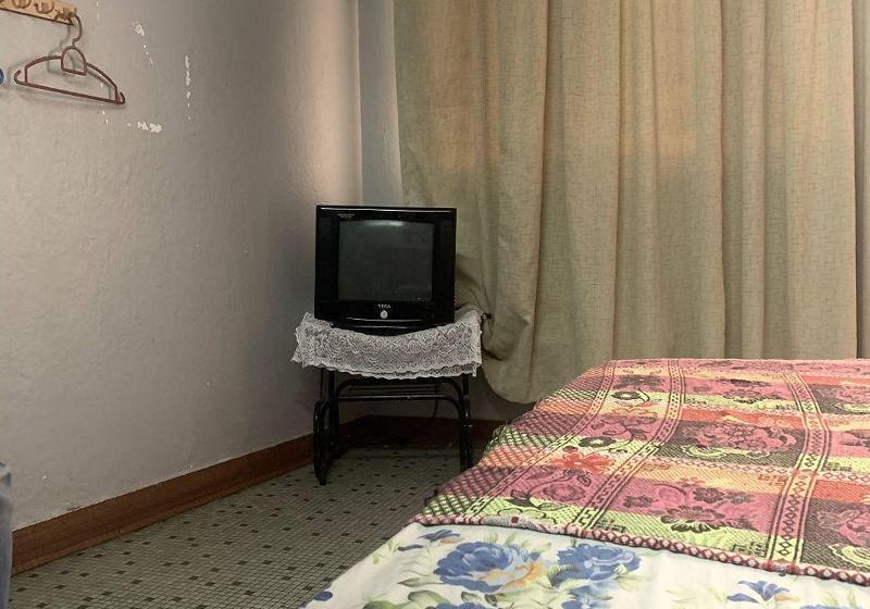 Номер Deluxe, Sun Golden Inn