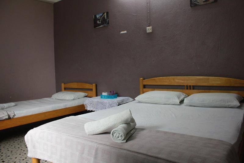 Трехместный Номер Deluxe, Sun Golden Inn