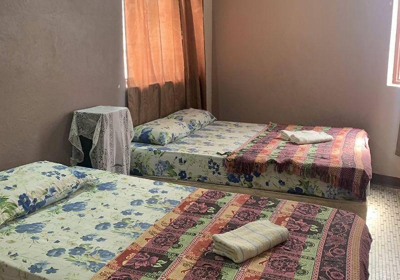 Трехместный Номер Deluxe, Sun Golden Inn