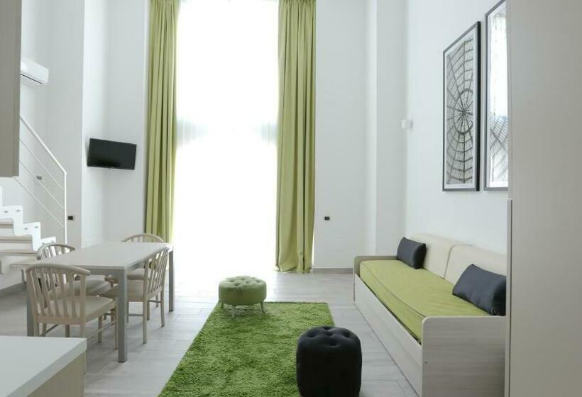 اتاق دوبلکس, Ecumano Space