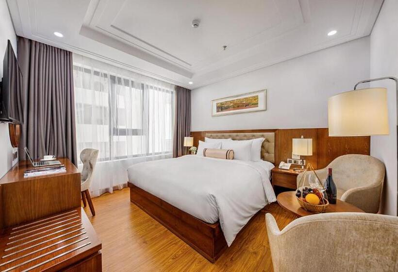 Quarto Superior Cama King, Paris Deli Danang Beach