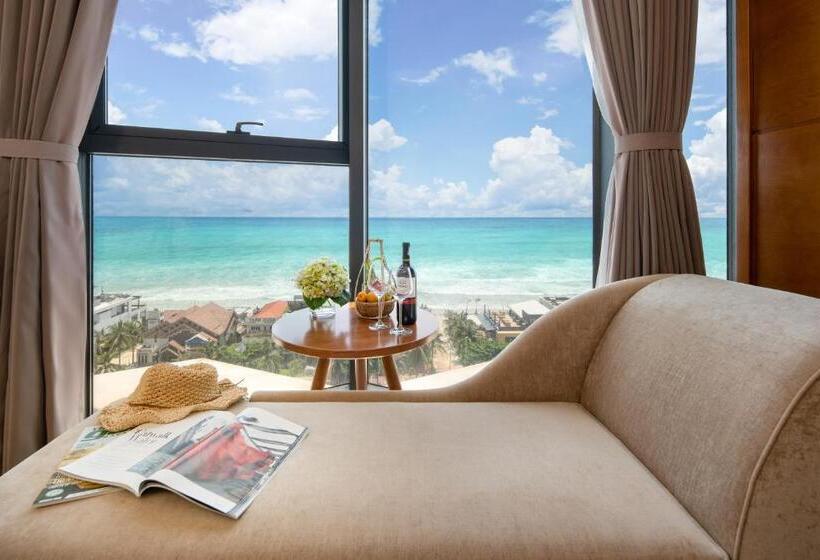 Quarto Premium Vista Mar, Paris Deli Danang Beach