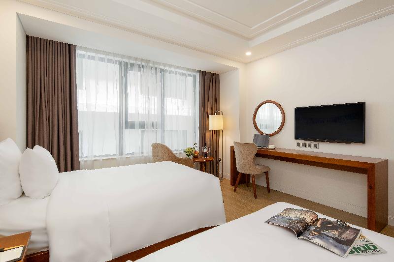 Quarto deluxe, Paris Deli Danang Beach
