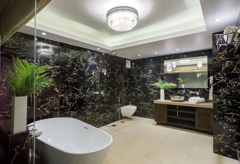 로얄 룸, Emperor Resort & Spa