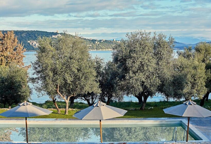 Полулюкс с Видом, 100 Rizes Seaside Resort  Small Luxury Hotels Of The World