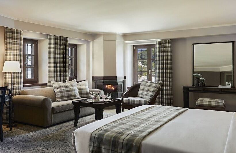 Полулюкс, Mountrace Suites & Spa