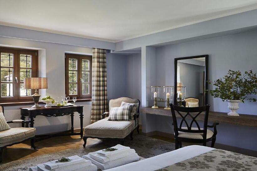 Superior suite with balcony, Mountrace Suites & Spa