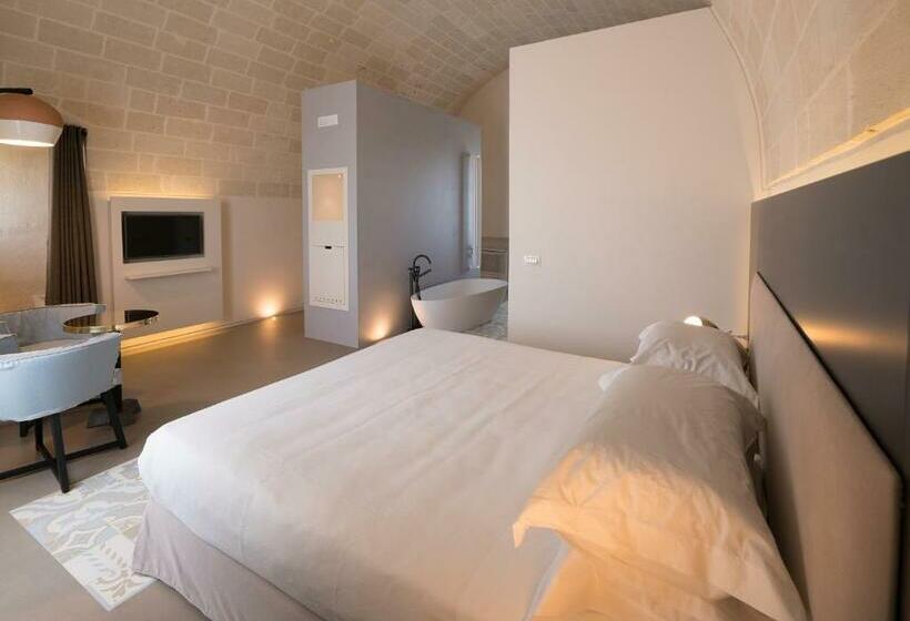 Полулюкс Одноместный с Террасой, Masseria Amastuola Wine Resort