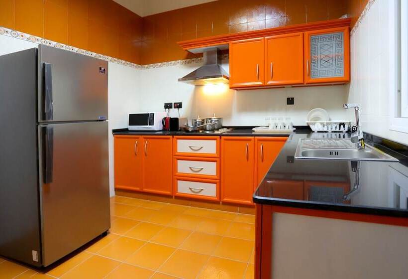 سوئیت 2 خوابه, Remas Hotel Suites   Al Khoudh, Seeb, Muscat