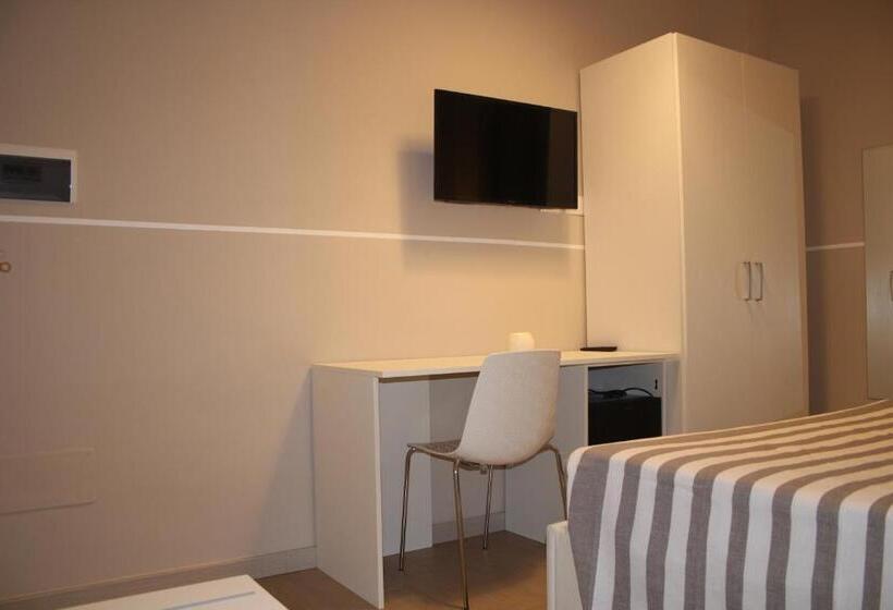 اتاق استاندارد, Lasso B&b