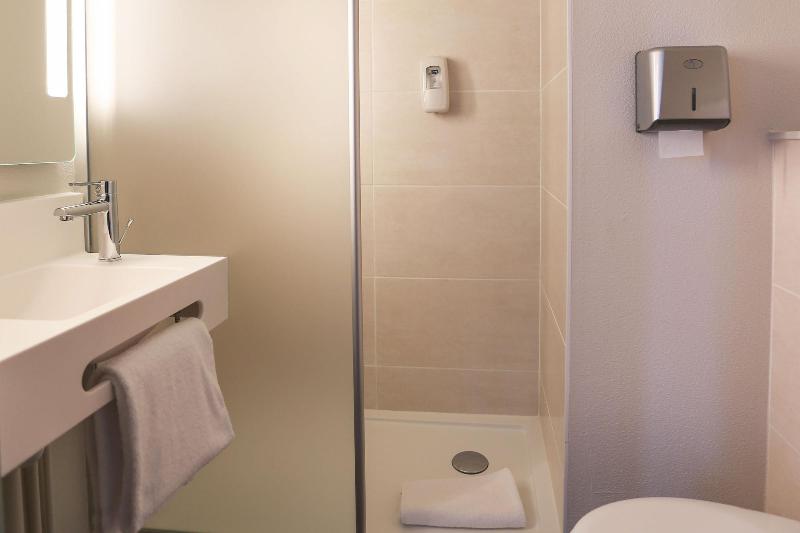 Номер Стандарт, B&b Hotel Les Herbiers