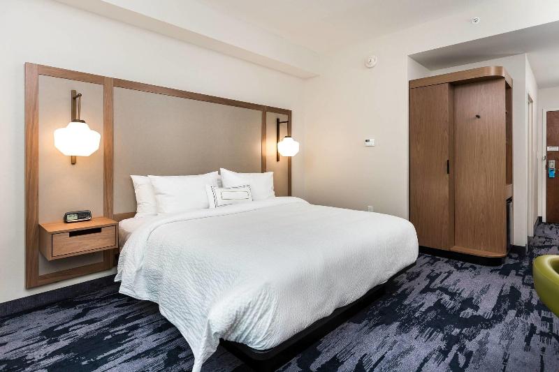 חדר סטנדרט עם מיטת קינג, Fairfield Inn & Suites By Marriott Crestview