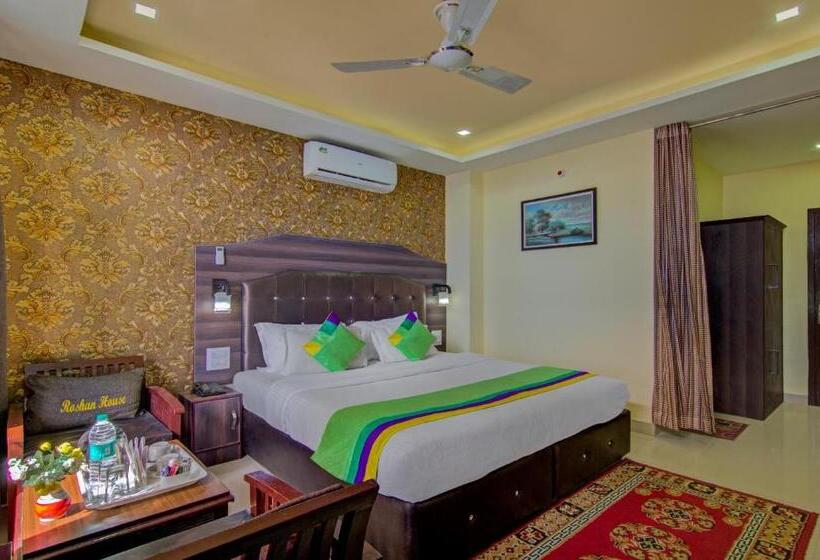 Номер Deluxe, Treebo Roshan House With Valley View