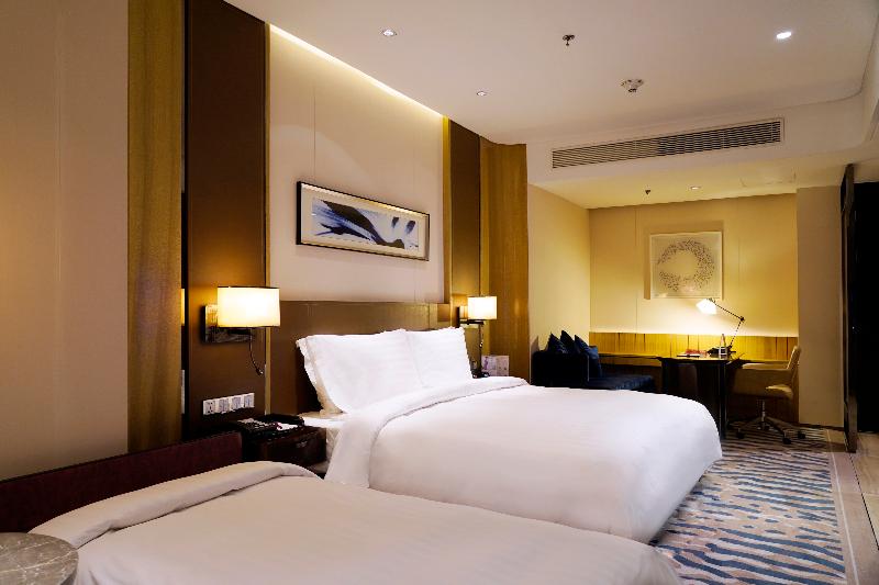 Номер Стандарт, Crowne Plaza Dalian Sports Center, An Ihg