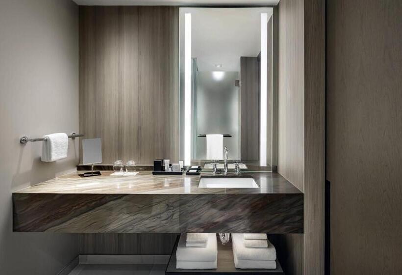 スタンダードルーム, Jw Marriott Edmonton Ice District