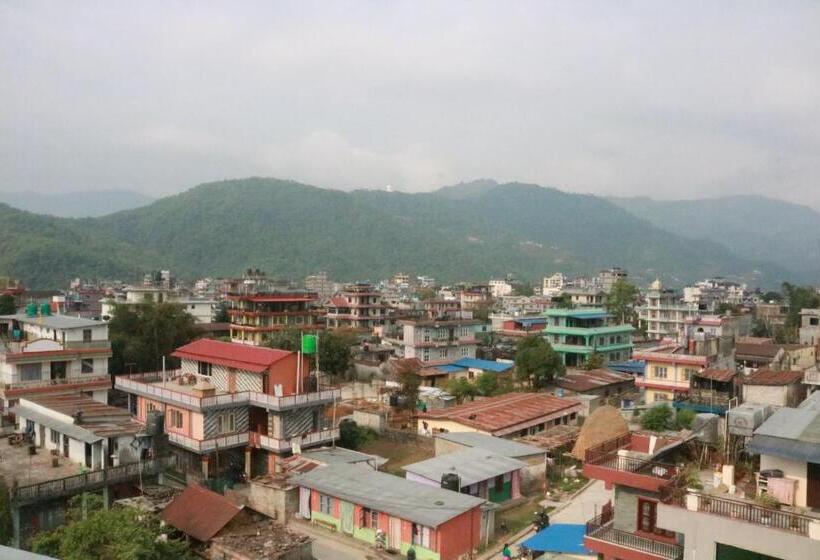 スタンダードスタジオ, Nana Pokhara