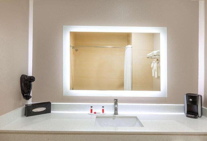 Стандартный Номер Кровать Кинг, Super 8 By Wyndham Houston Northwest Cypress
