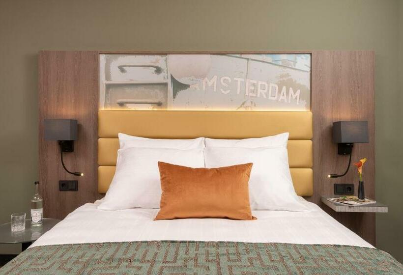 舒适三人间, Leonardo Royal Hotel Amsterdam