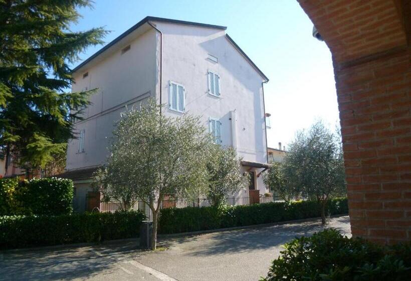标准单人间, Casa Campiglione