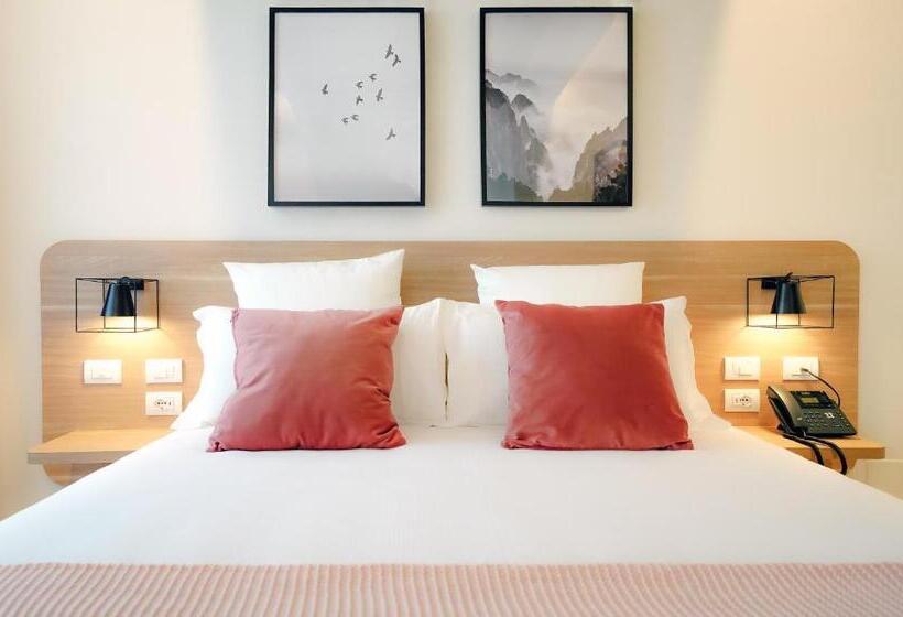 اتاق استاندارد, Bergamo Inn 15