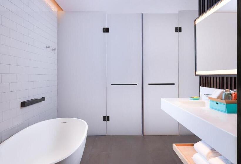 Quarto Estandar Cama King, Le Méridien Zhongshan