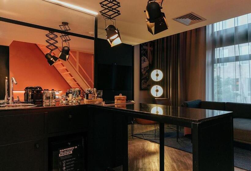 이그제큐티브 스위트, The Click Clack Hotel Medellín