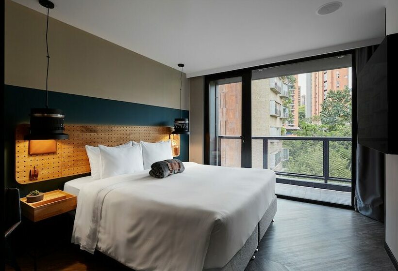 수피리어 룸, The Click Clack Hotel Medellín