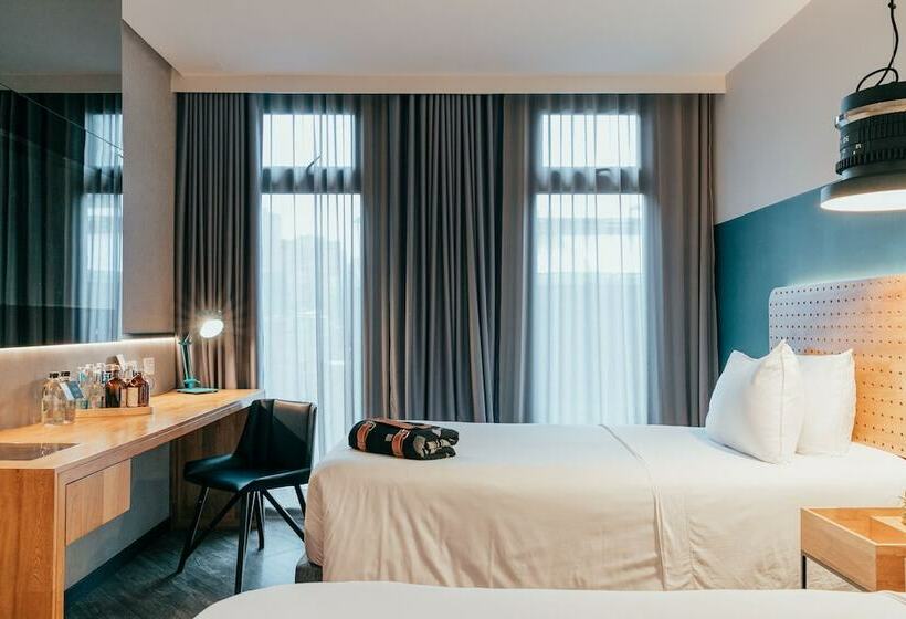 수피리어 룸, The Click Clack Hotel Medellín