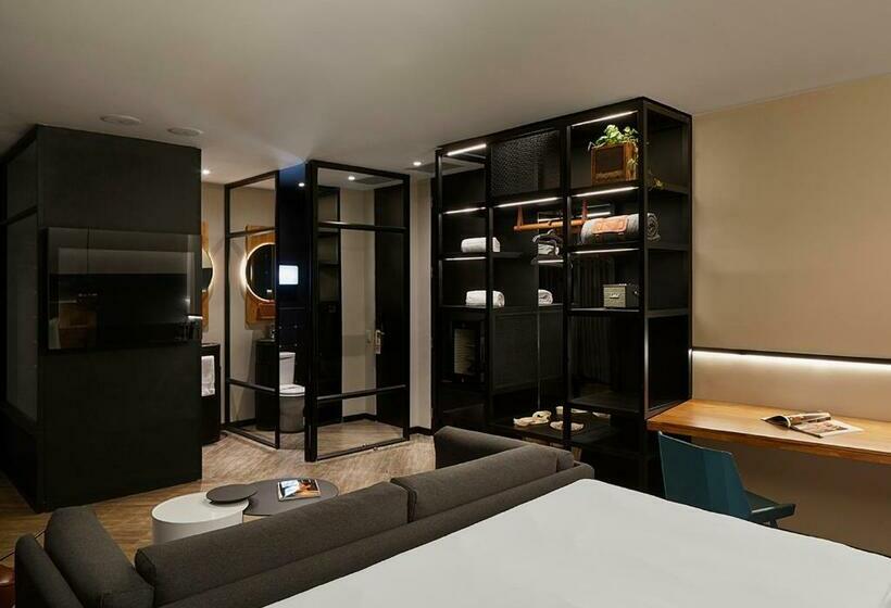 스위트, The Click Clack Hotel Medellín
