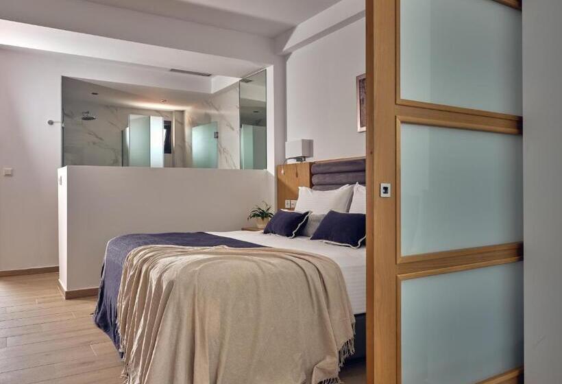 Люкс Повышенной Комфортности, Cavo Orient Beach Hotel & Suites