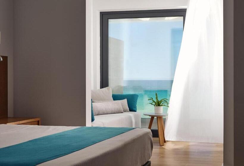 Люкс Панорамный Вид, Cavo Orient Beach Hotel & Suites