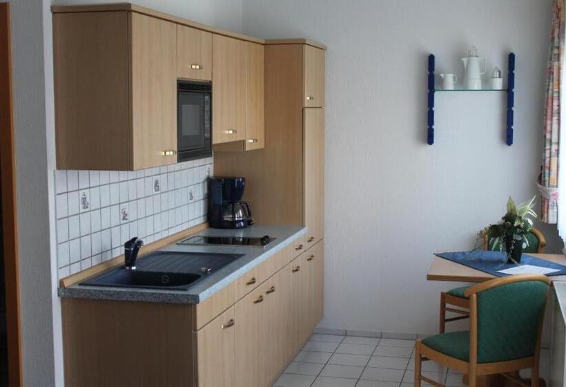 Апартаменты 1 Спальня с Балконом, Aparthotel Leuchtfeuer Rügen