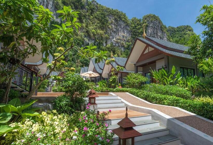 디럭스 룸, The Scene Cliff View Villas