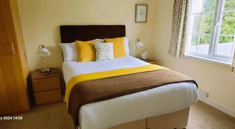 エコノミールーム, Hampton Lodge En Suite Rooms With Free Parking