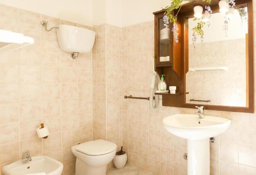 4인용 스탠다드 룸, Agriturismo Casale Le Burgne