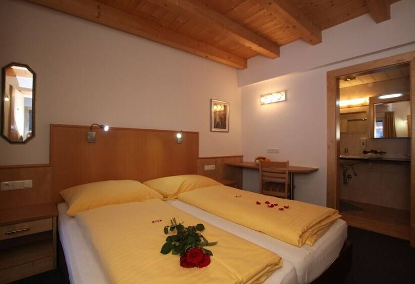 Apartamento 3 Dormitórios, Gästehaus Alpina