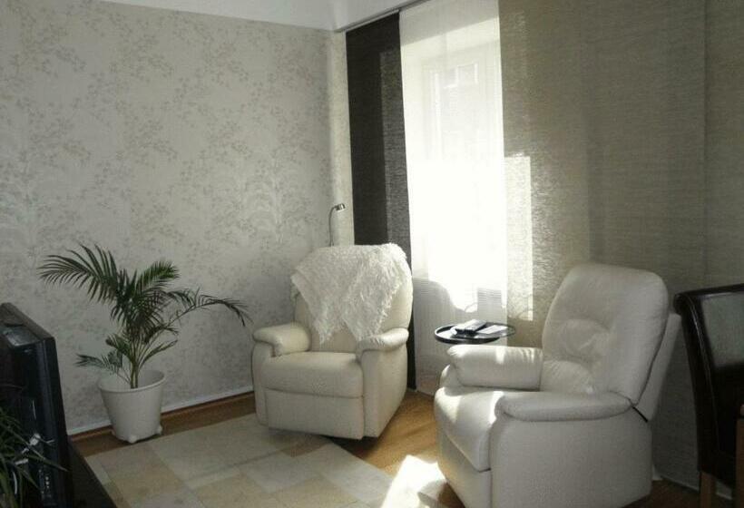 Апартаменты 1 Спальня, Stay Apartment