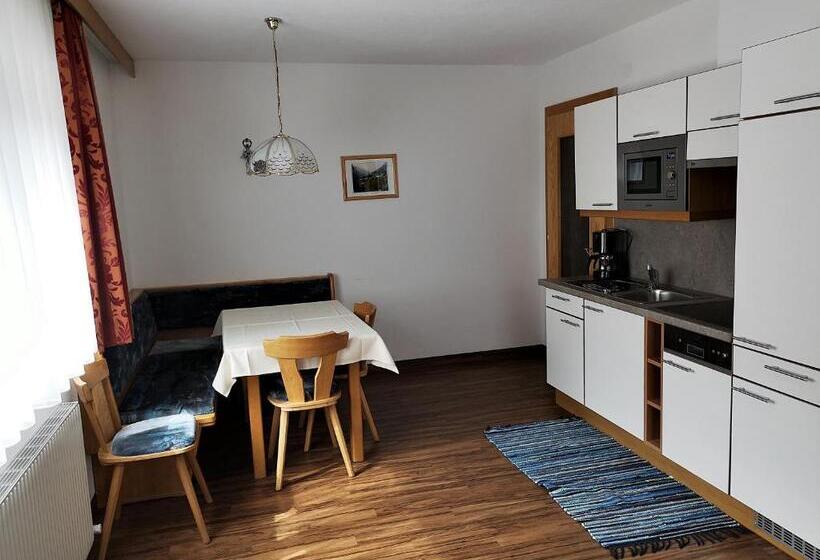 Апартаменты 2 Спальни, Apart Hotel Ideal