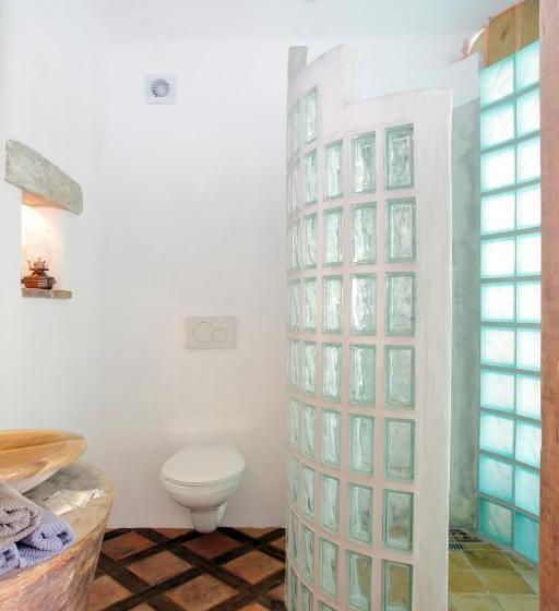 اتاق لوکس سه تخته, Pension Sebastian