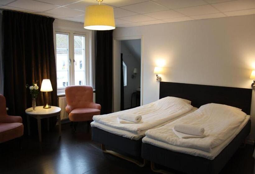 Семейный Номер Вид на Горы, Grännagården Hotell Och Restaurang