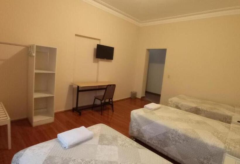Номер Стандарт Трехместный, Los Andes Bed & Breakfast