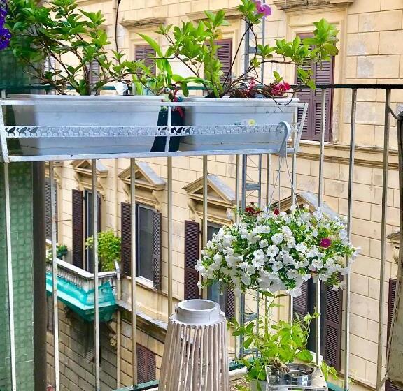 غرفة قياسية مزوَّدة بتراس, B&b L'arca Di Noè
