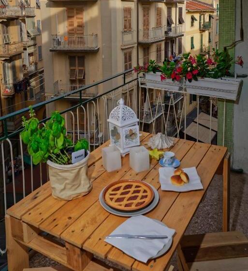 غرفة قياسية مزوَّدة بتراس, B&b L'arca Di Noè