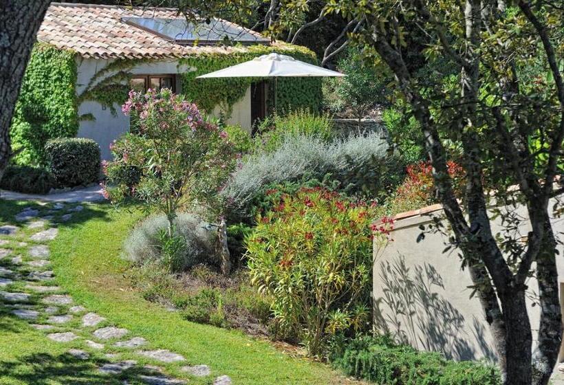 خانه 2 خوابه, Residence Sophia