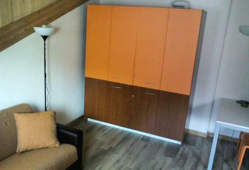 Студия Стандарт, Residence Acero Rosso